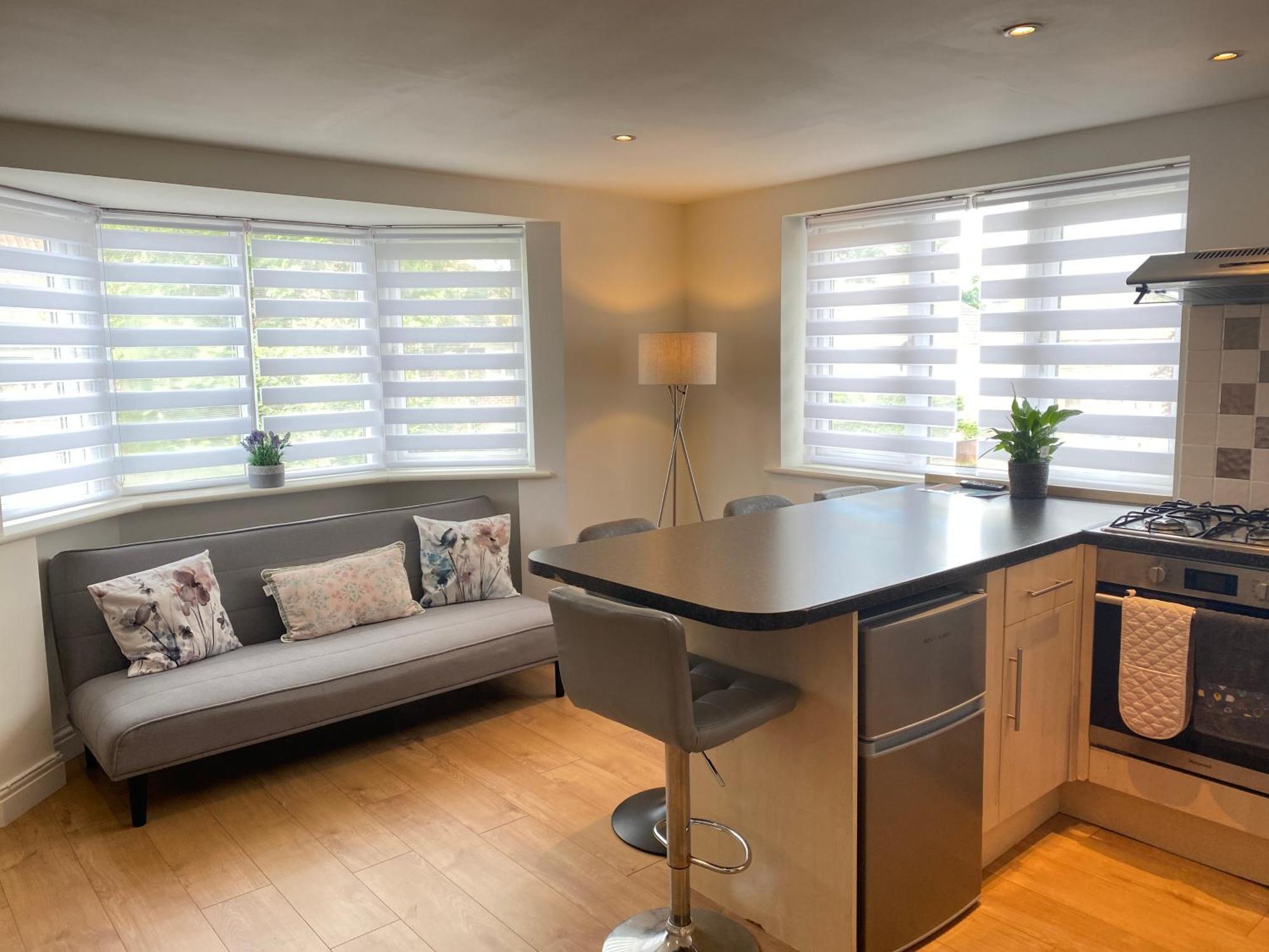 Sunny Bright Flat Near South Park And Oxfordbrooks 아파트 외부 사진